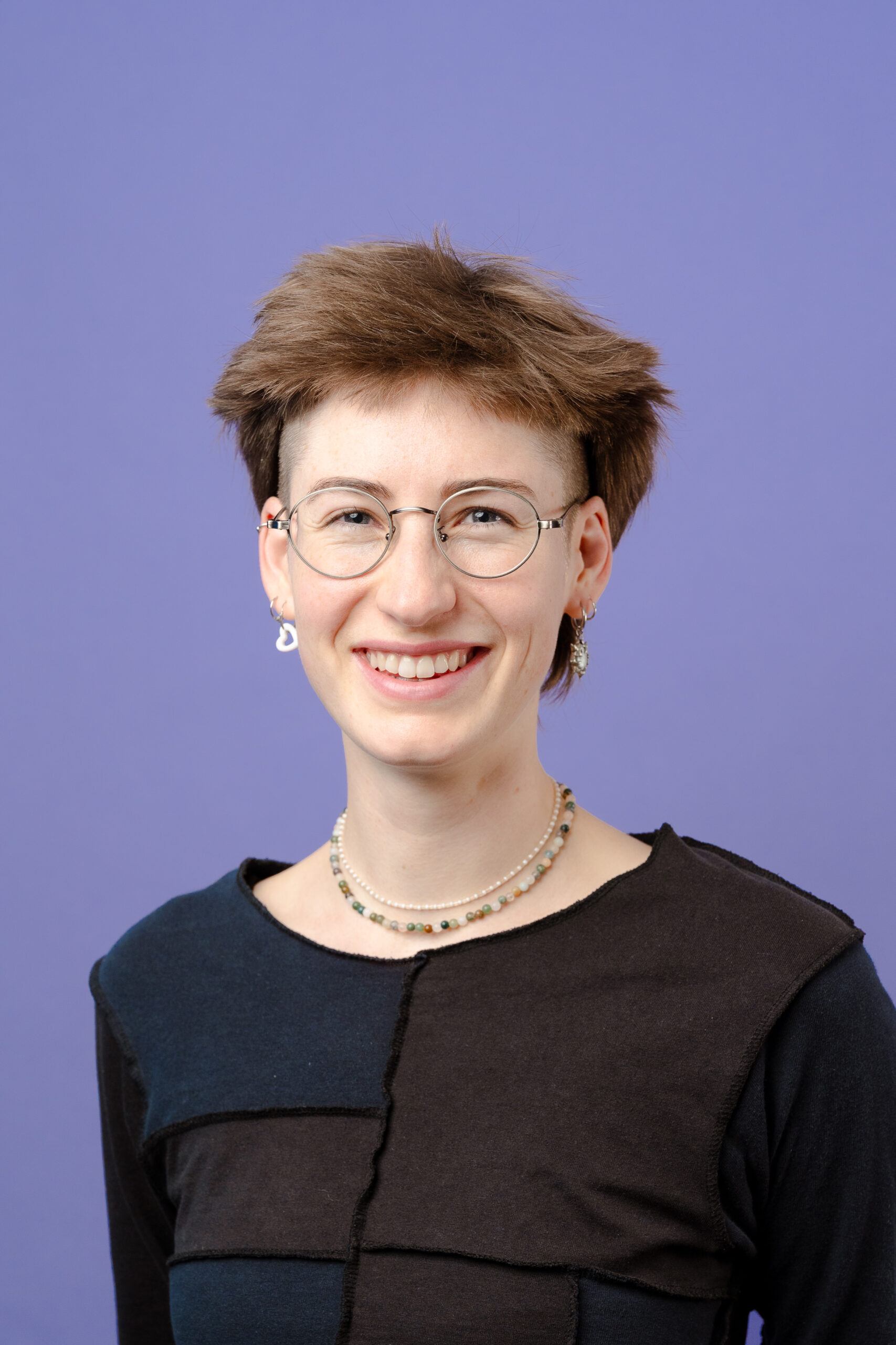 Aline Weibel (sie/keine)
